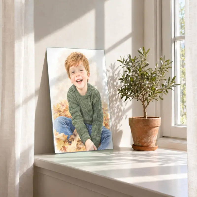 Kinderportret in pastel als losse print, in de vensterbank
